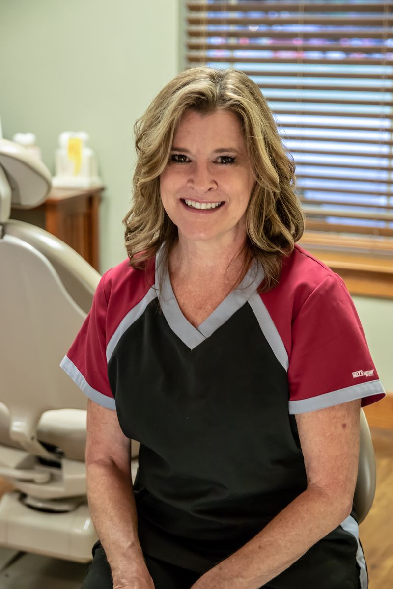 Janice, Dental Assistant
